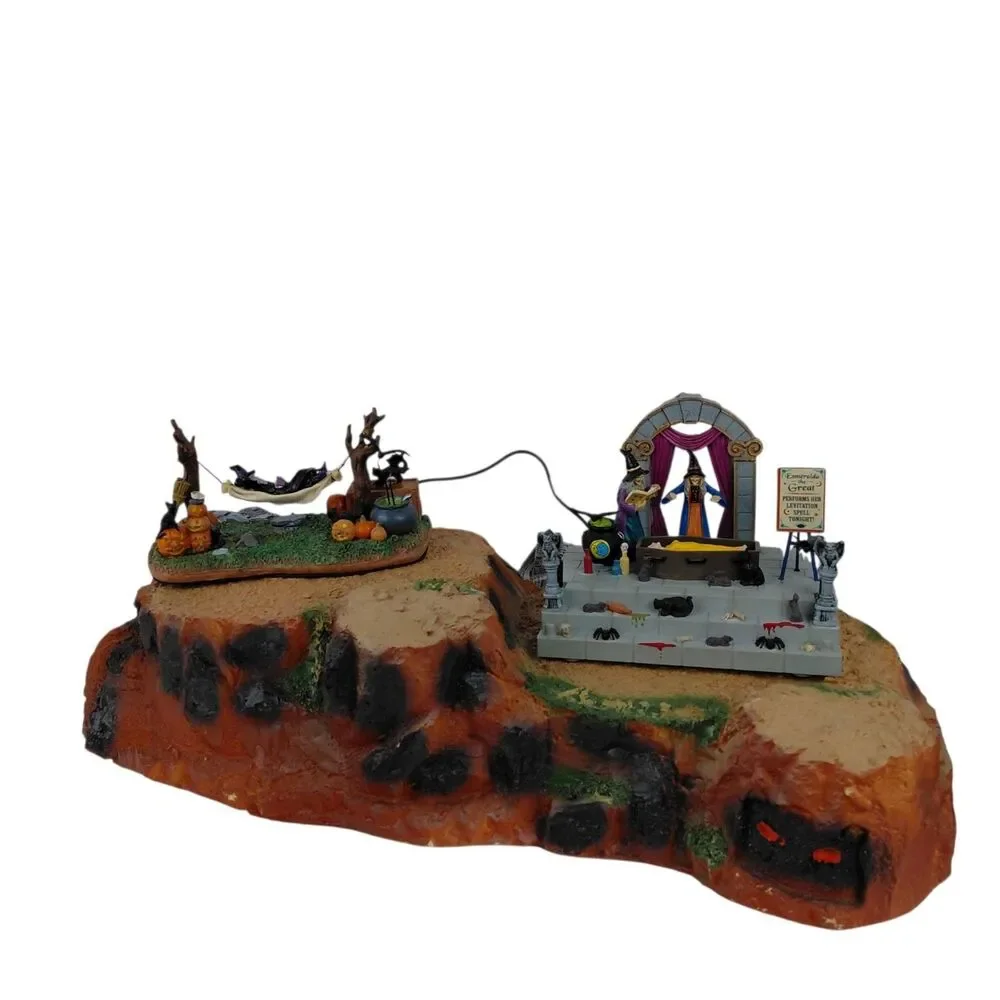 Lemax Two-Tier Platform 74701 Vtg Retired Large Landscape Base Boxed Spooky Town